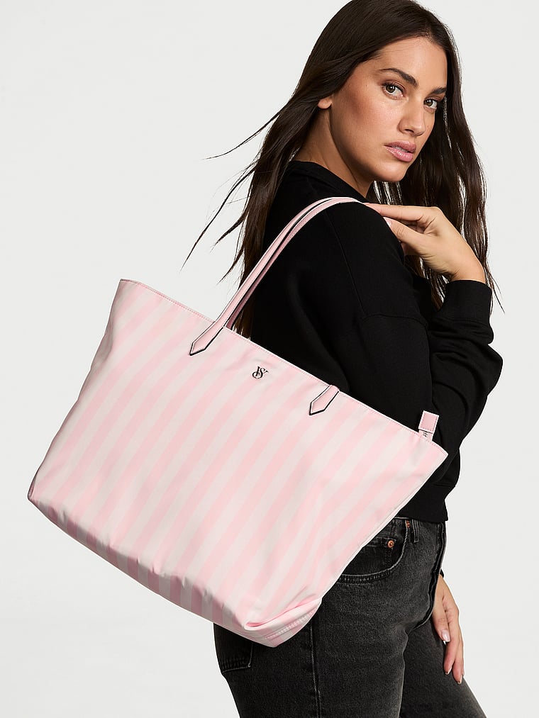 VS Viral Tote Bag
